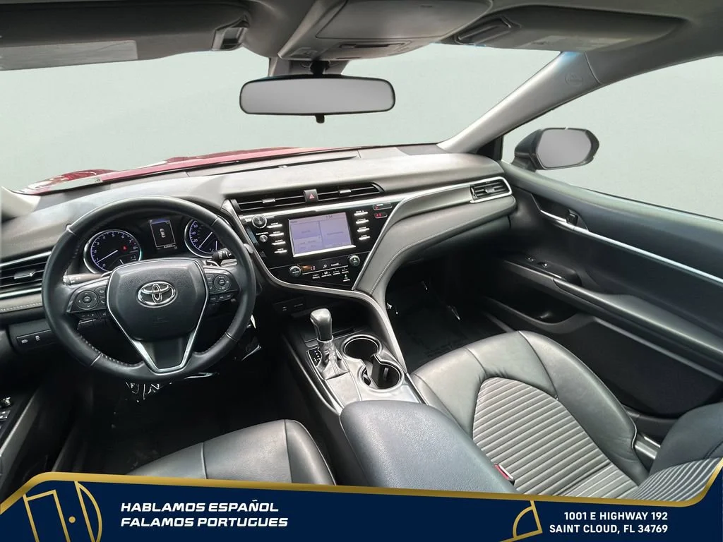 Used 2018 Red Toyota SE image 26