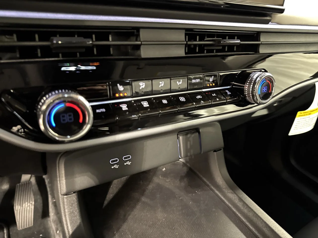 2026 Honda Prologue Touring - Photo 24
