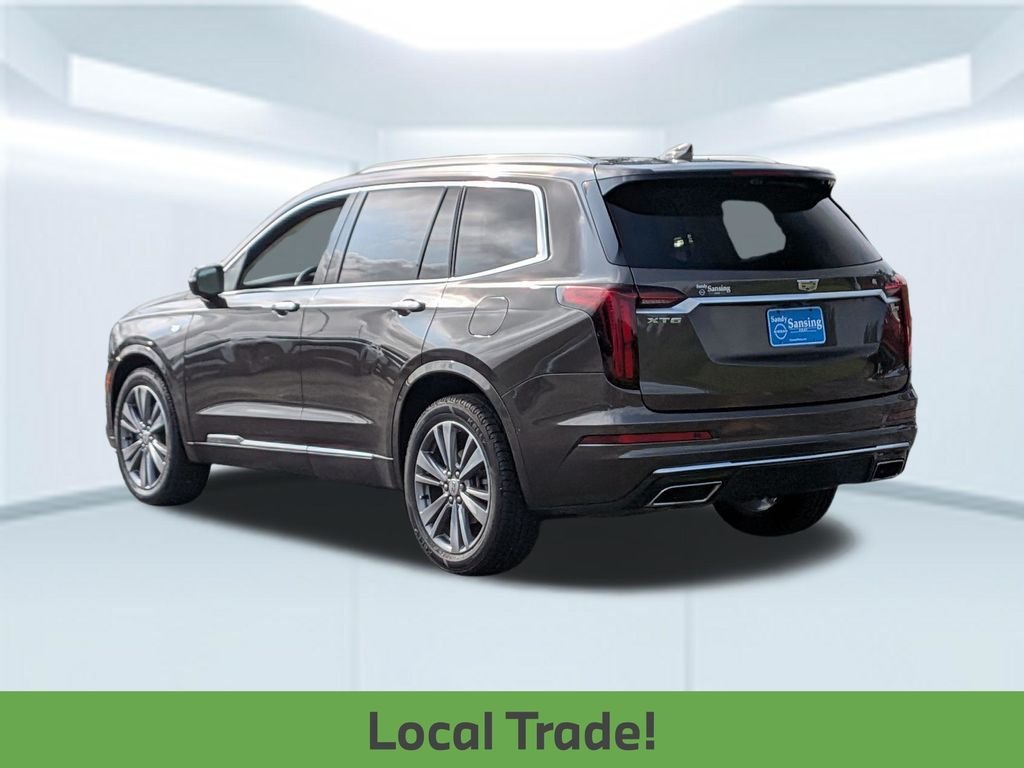 Used 2020 Brown Cadillac Premium Luxury image 4
