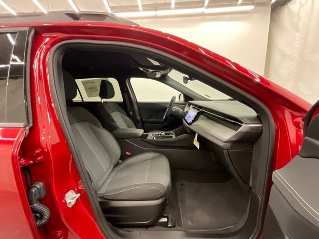 New 2026 Red Hot Pearl-Coat Exterior Paint Jeep Laredo image 23