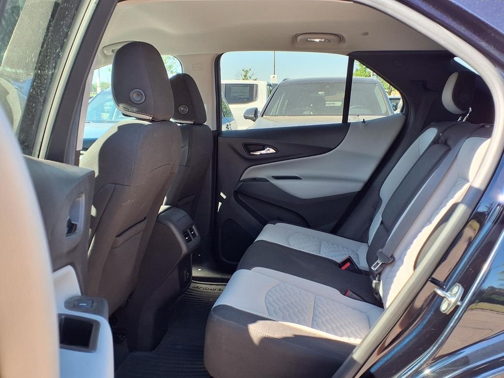 Used 2020 Blue Chevrolet LS image 11