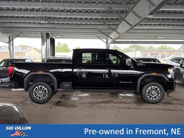 Used 2022 Onyx Black GMC AT4 image 3