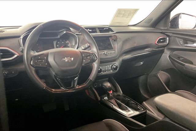 Used 2022 Red Chevrolet RS image 3