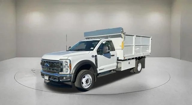 2024 Ford Chassis Cab F-450® XL