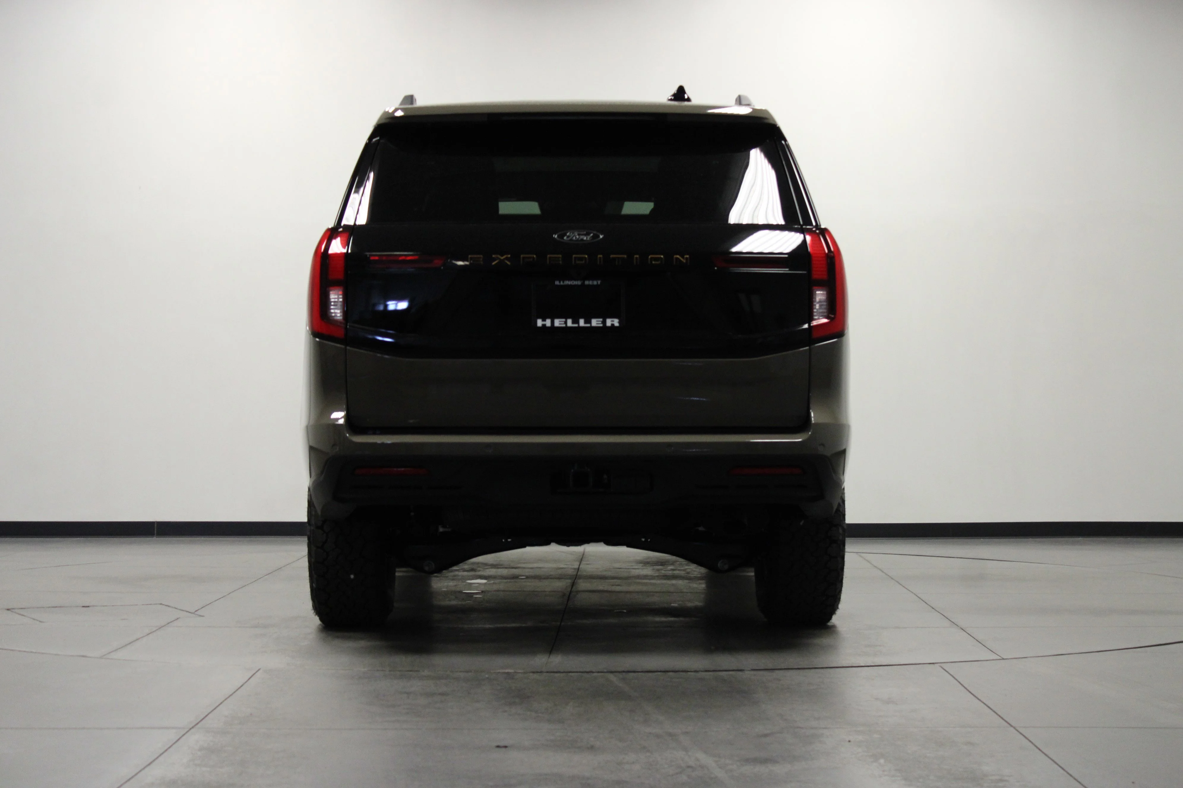 New 2026 Marsh Gray Ford Tremor® image 5