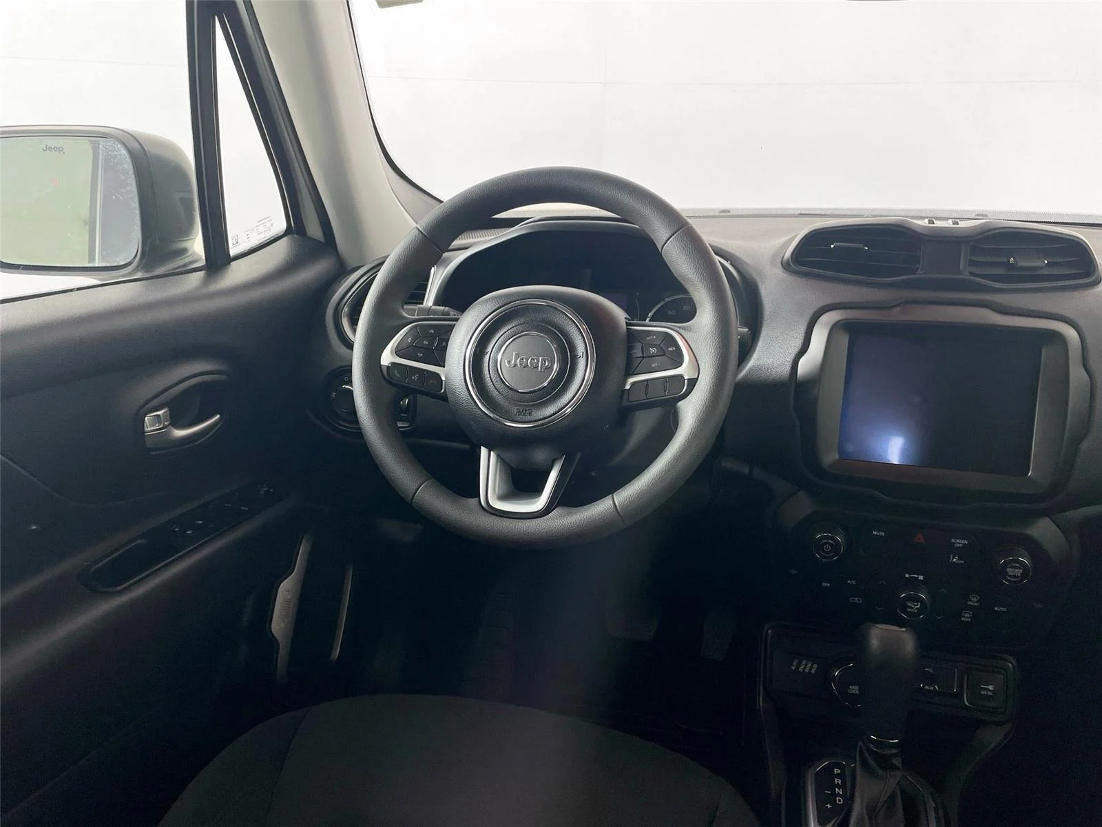 Used 2023 Jeep Renegade Latitude with VIN ZACNJDB10PPP72418 for sale in Winona, Minnesota