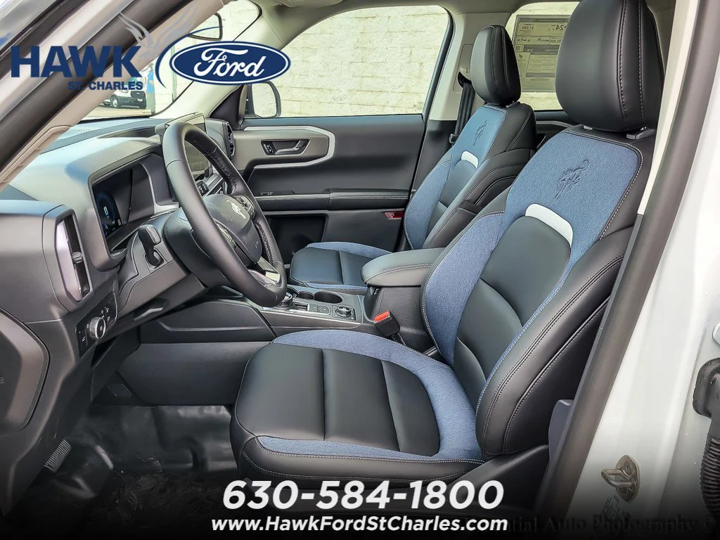 New 2025 Oxford White Ford Outer Banks® image 7