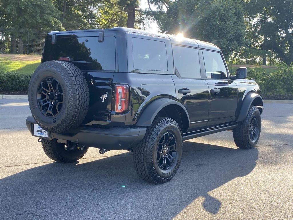 New 2026 Shadow Black Ford Badlands® image 3