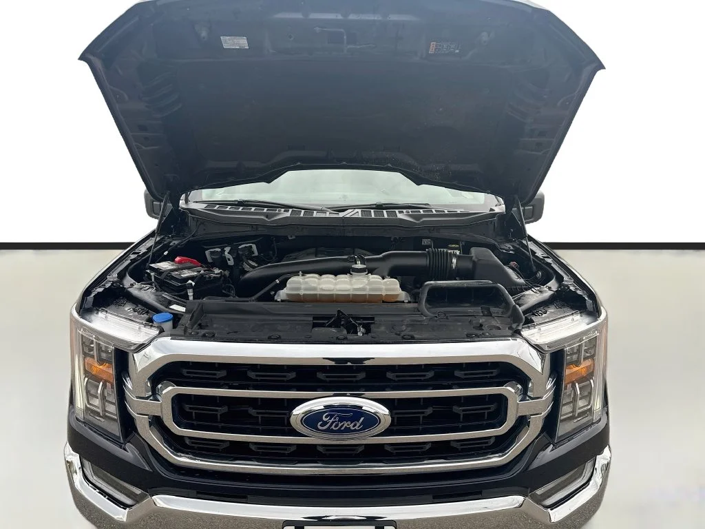 Certified Used 2021 Antimatter Blue Metallic Ford XLT image 23