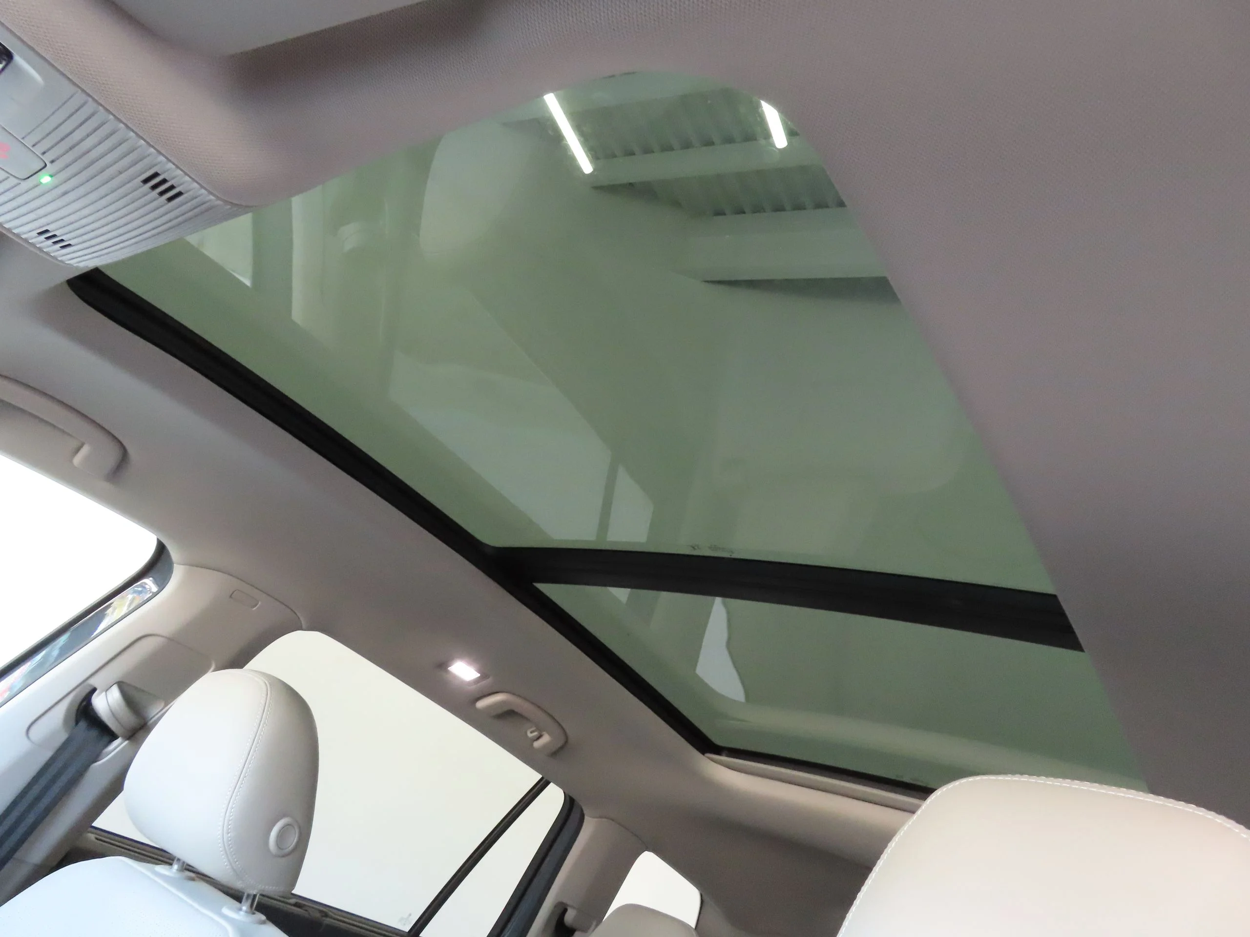New 2026 Gray Volkswagen 2.0T SE w/Technology image 20