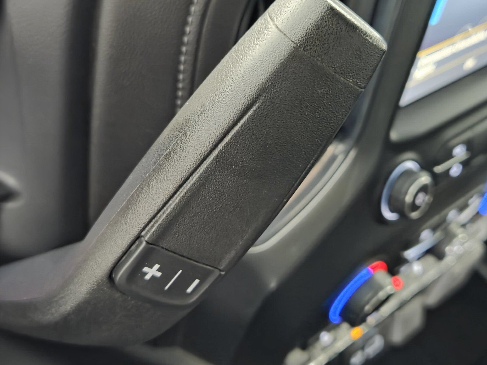 Used 2021 SUMMIT WHITE Chevrolet LTZ image 13