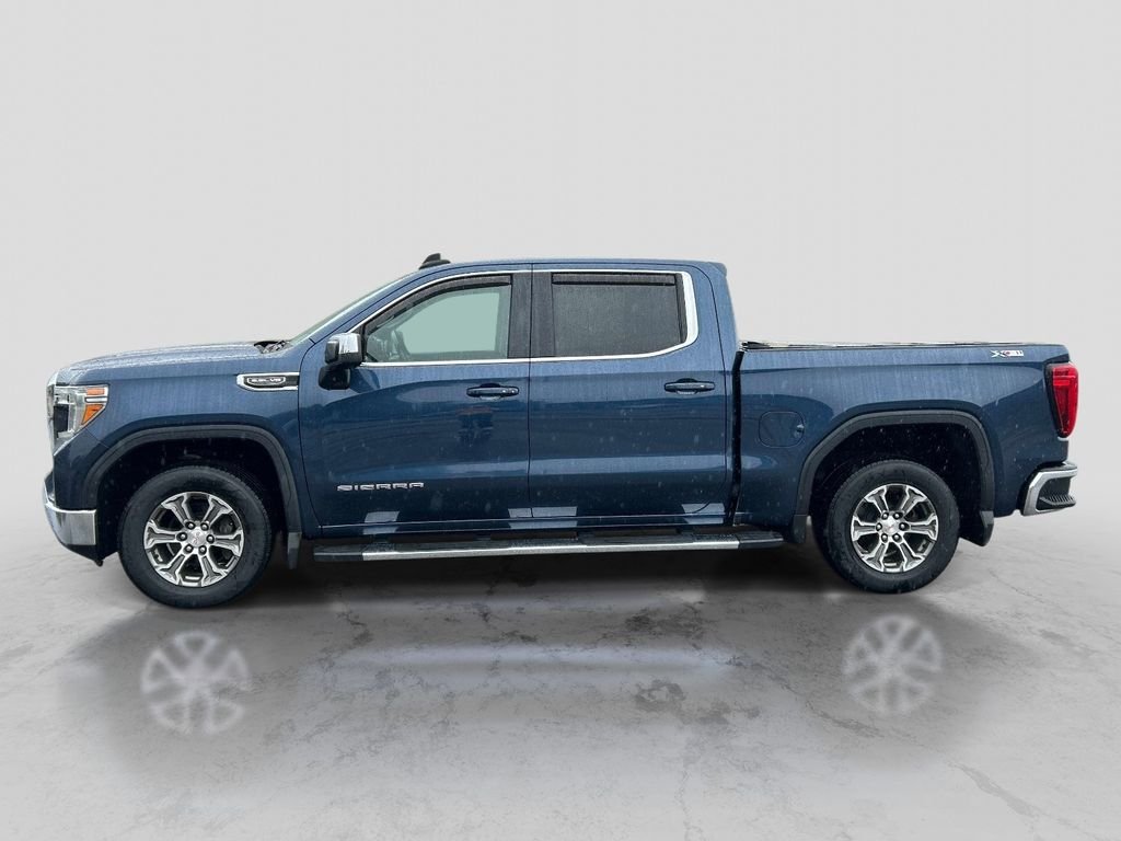 Used 2019 Blue GMC SLE image 2