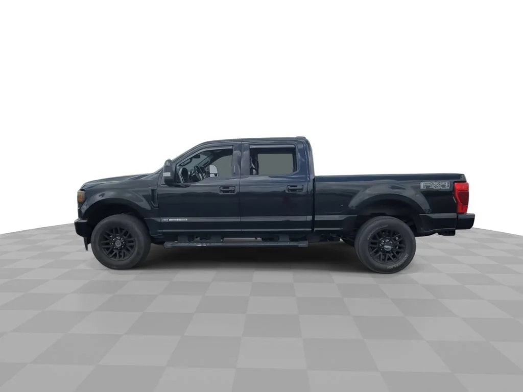 Used 2022 Black Ford LARIAT image 5