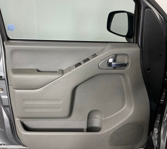 Used 2021 Gray Nissan SV image 12