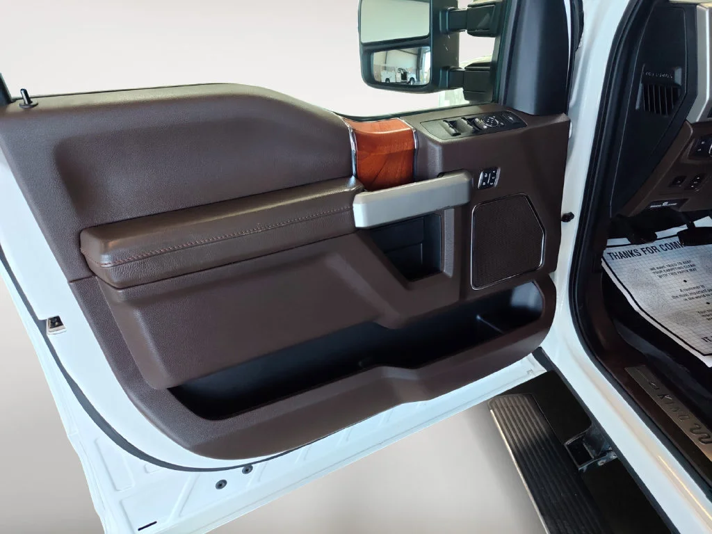 Used 2020 White Ford King Ranch image 14