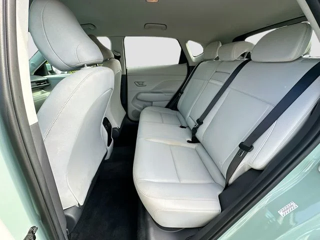 Used 2025 Green Hyundai SEL image 22