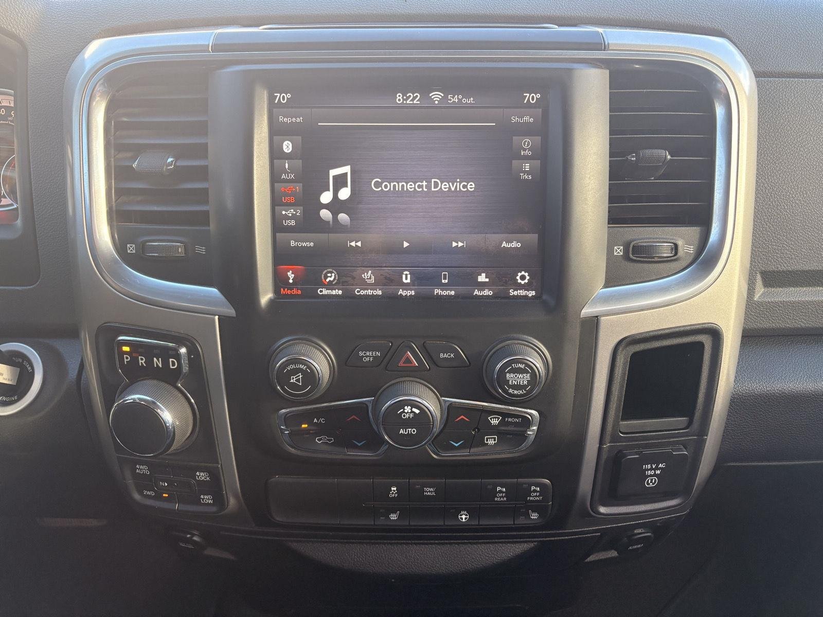 Used 2018 True Blue Pearlcoat Ram Big Horn image 19