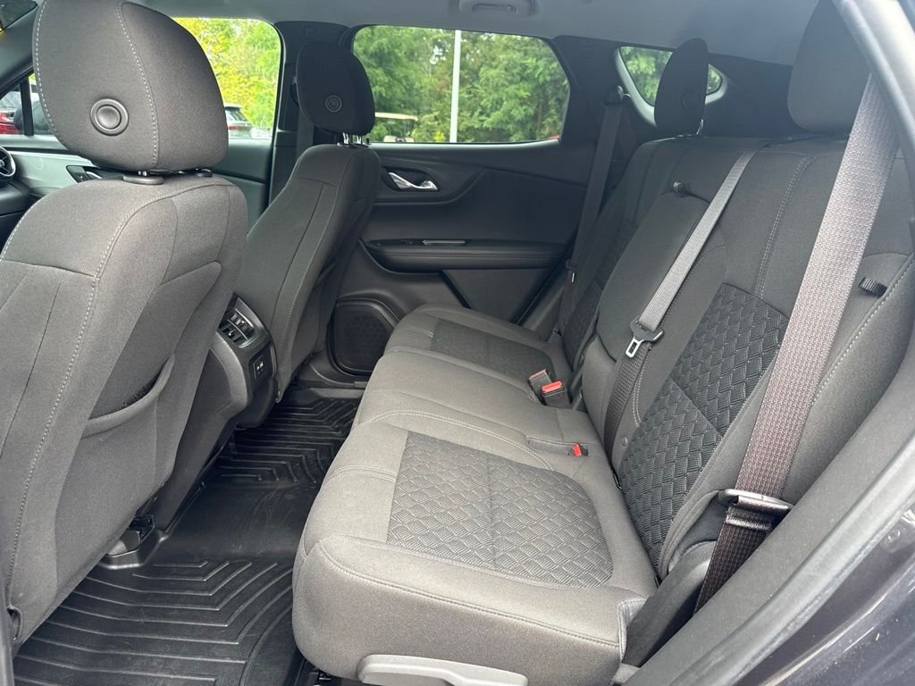 Used 2021 Gray Chevrolet LT image 13