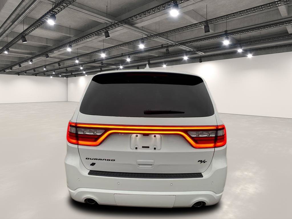 Used 2022 White Knuckle Clearcoat Dodge R/T image 6