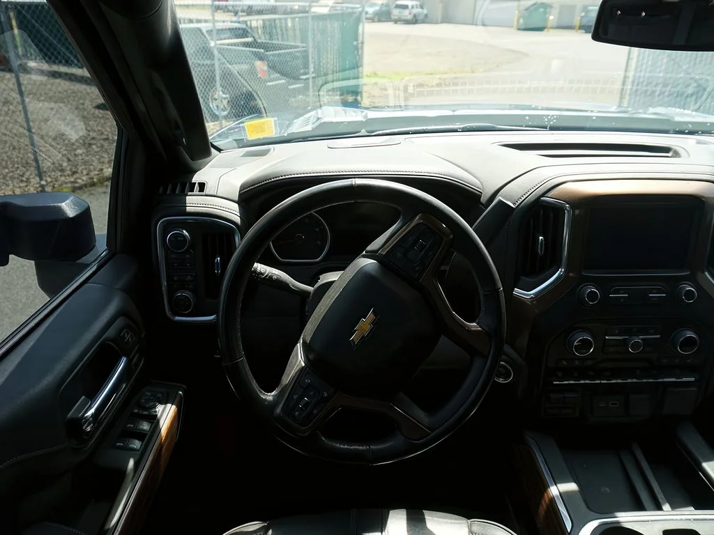 2022 Chevrolet Silverado 3500HD High Country - Photo 18