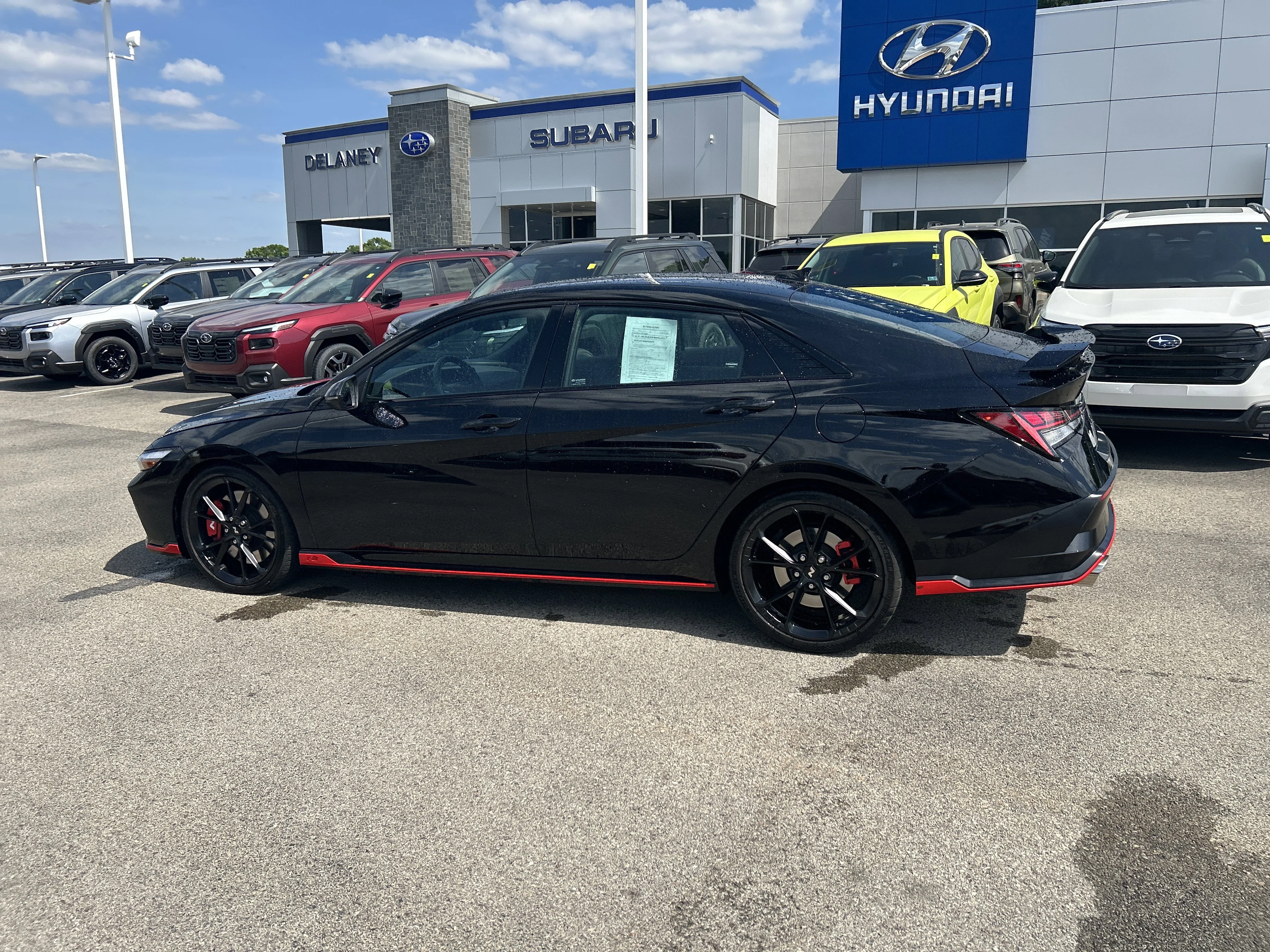 Used 2025 Abyss Black Hyundai Base image 7