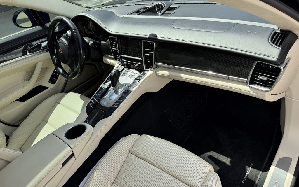 Used 2013 Black Porsche Turbo image 32