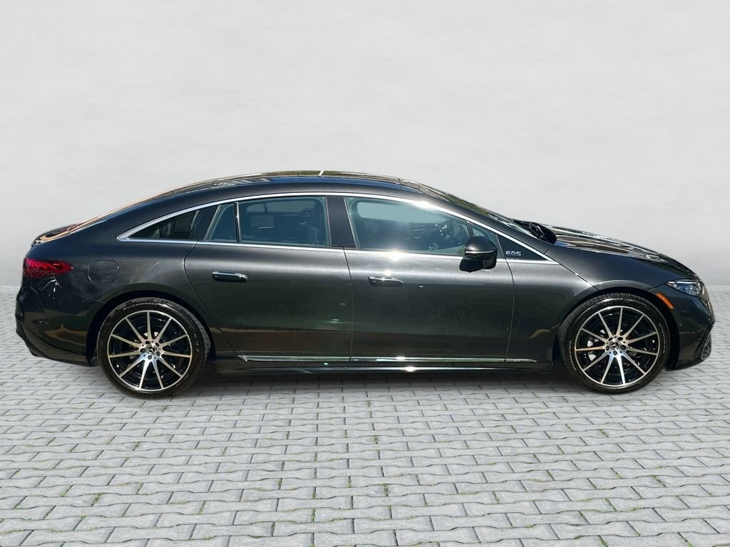 Certified Used 2023 Graphite Gray Metallic Mercedes-Benz 580 image 4