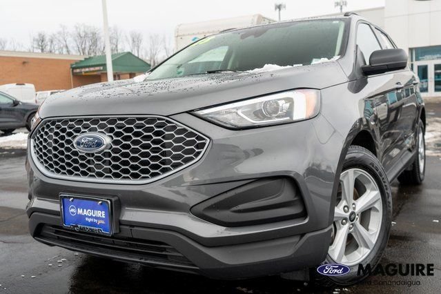 2023 Ford Edge SE