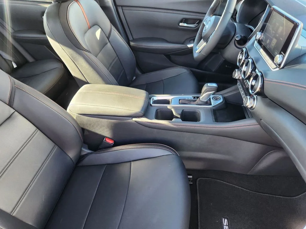 2025 Nissan Sentra SR - Photo 16