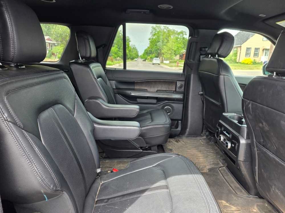 Used 2020 Burgundy Velvet Metallic Tinted Clearcoat Ford Limited image 7