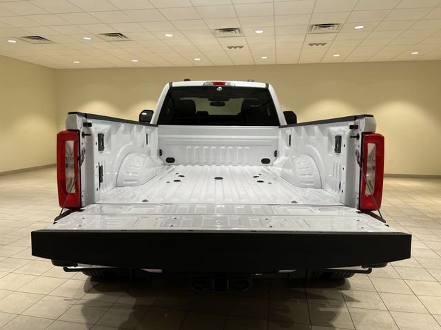 Used 2023 White Ford XLT image 20