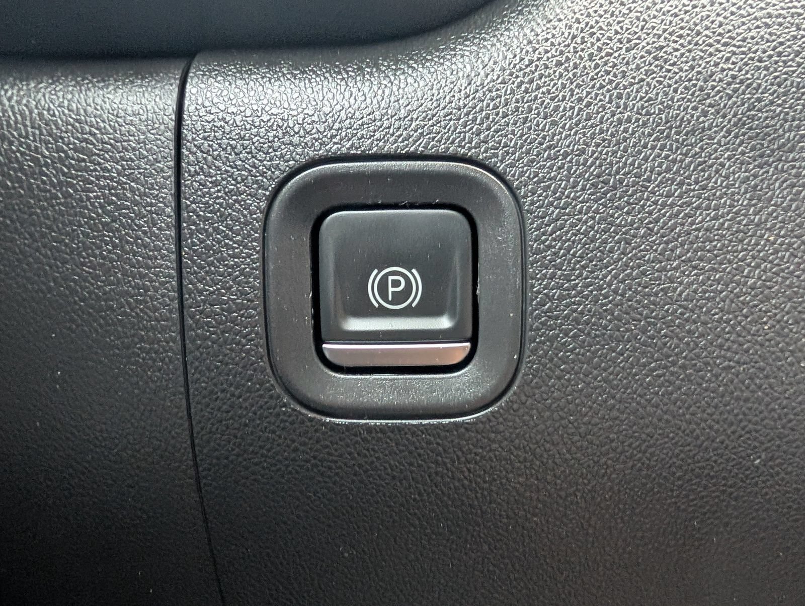 Used 2022 Black Chevrolet Custom image 30