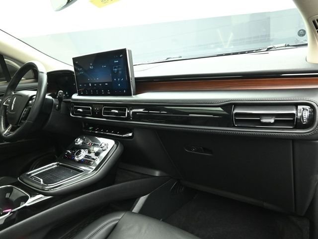 2023 LINCOLN NAUTILUS - Image 27