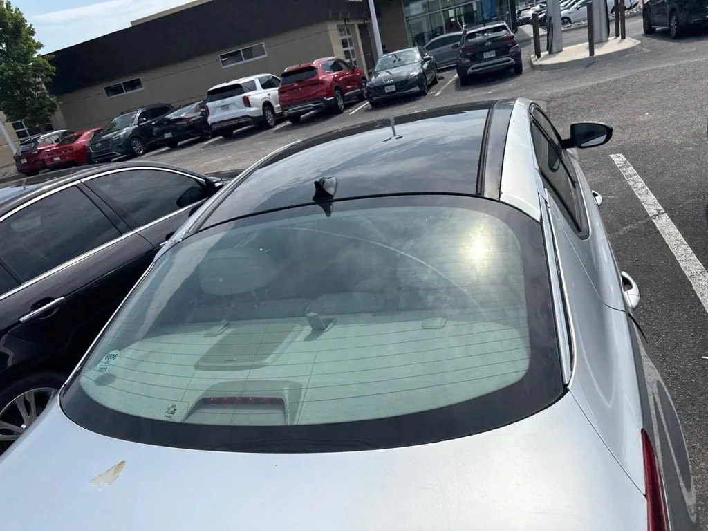 Used 2012 Silver Kia EX image 7