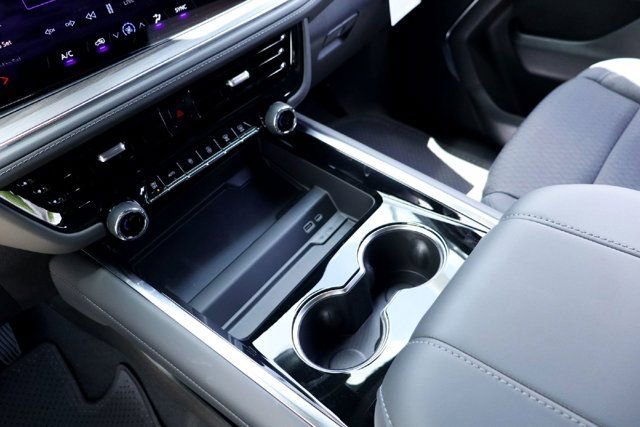 2026 Chevrolet Tahoe LS - Photo 11