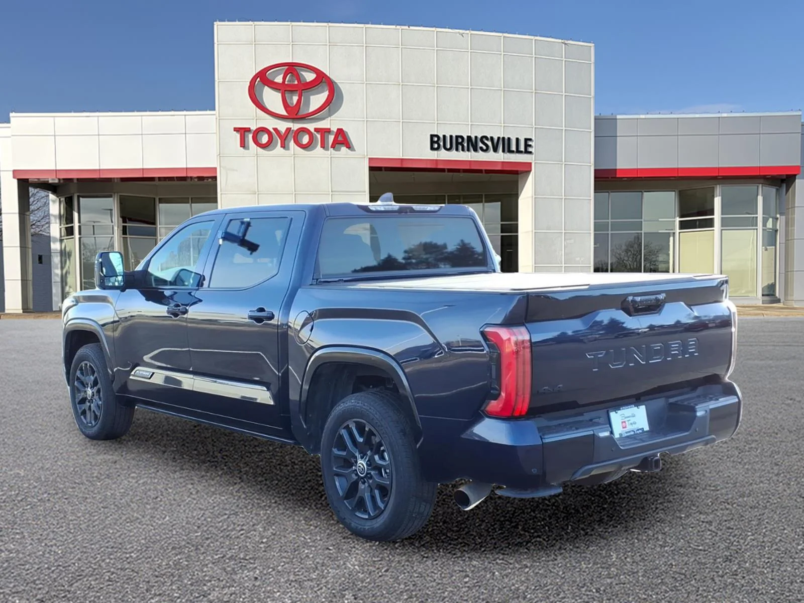 2024 Toyota Tundra Platinum - Photo 6