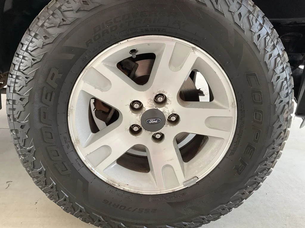 Used 2005 Green Ford XLT image 29