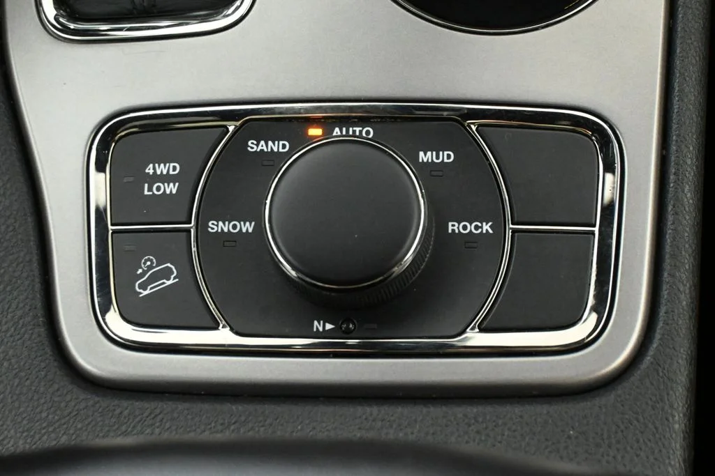 Used 2021 Red Jeep Limited X image 23
