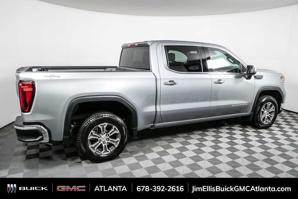 Used 2025 Sterling Metallic GMC SLT image 26