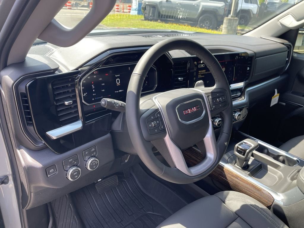 New 2026 Sterling Metallic GMC Elevation image 10