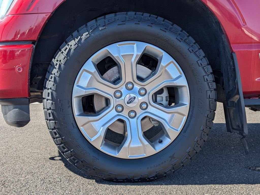 Used 2021 Rapid Red Metallic Tinted Clearcoat Ford Platinum image 25
