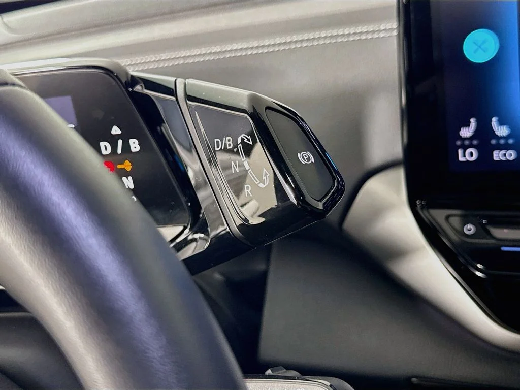 Used 2023 Black Volkswagen Pro S Plus image 16