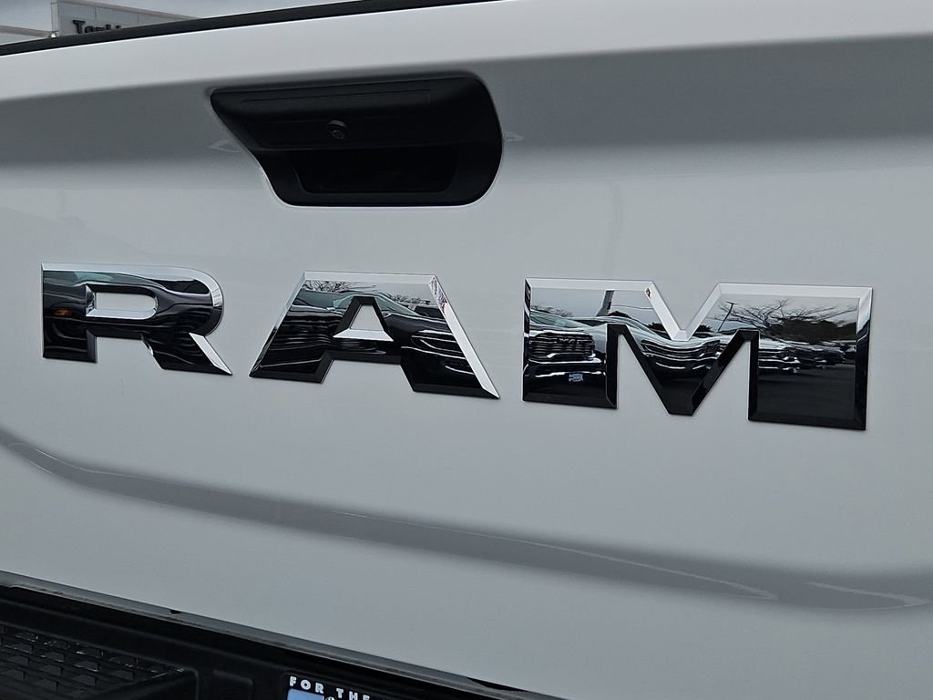 New 2026 Bright White Clear-Coat Exterior Paint RAM Tradesman image 25