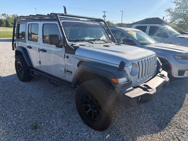 Used 2023 Silver Jeep Sport image 9