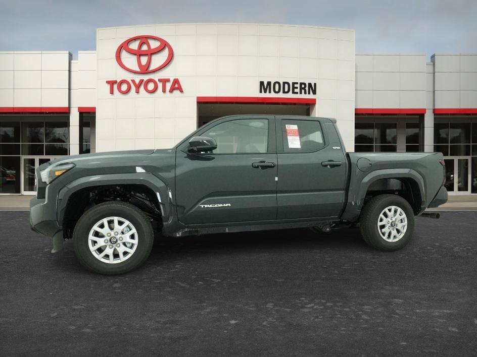 New 2026 Underground Toyota SR5 image 4