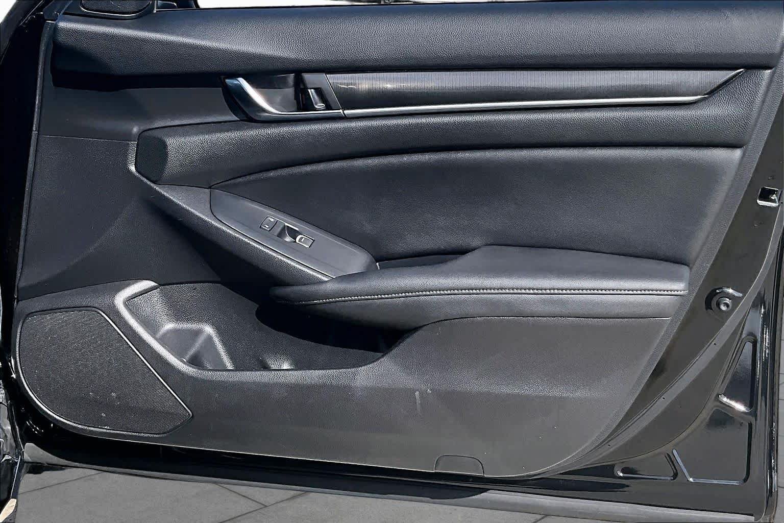 Used 2020 Crystal Black Pearl Honda Sport image 26