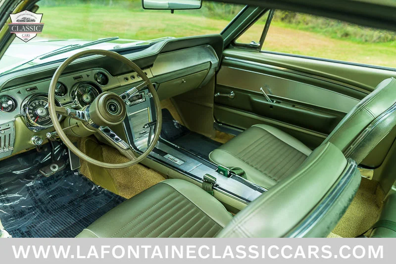 Used 1967 Green Ford Fastback image 3