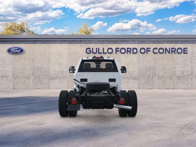 2026 Ford F-350 Super Duty Chassis Cab XL - Photo 7