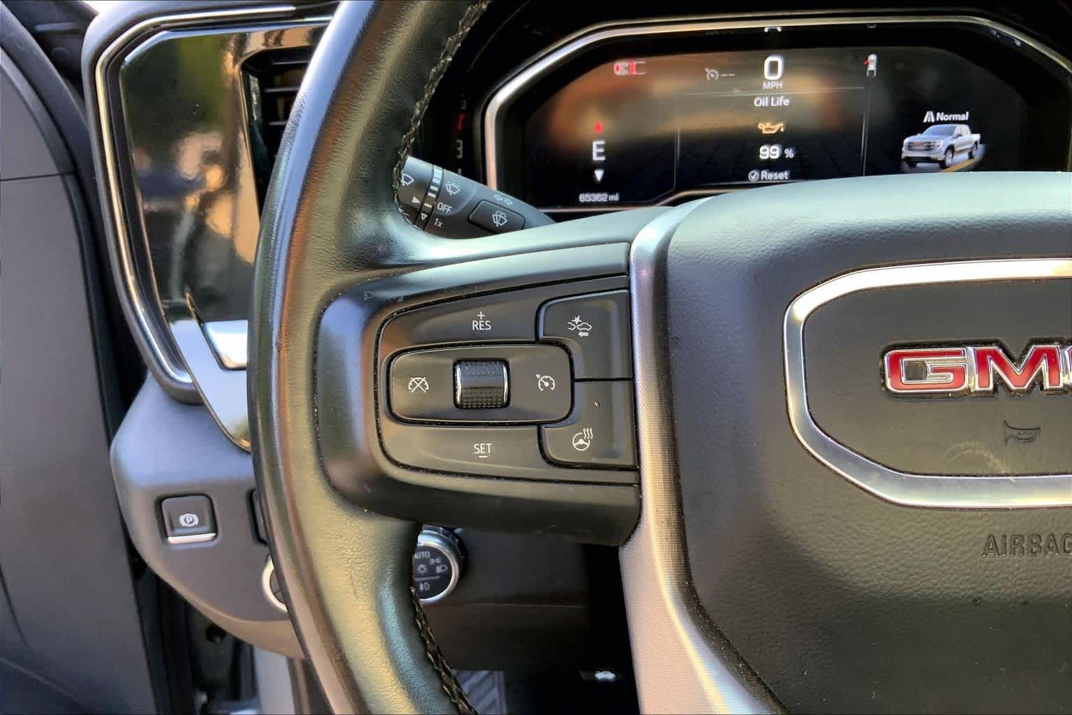 Used 2025 Sterling Metallic GMC SLT image 23