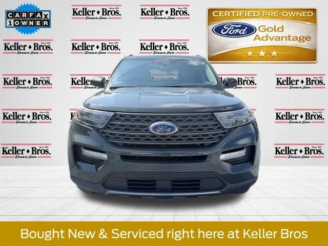 Certified Used 2022 Forged Green Metallic Ford XLT image 2